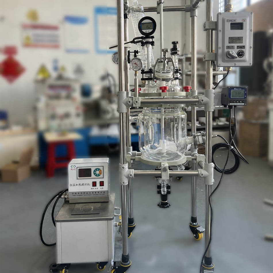 Laboratory tHeating Temperature Circulator